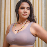 Kemsin Minimizer Seamless Bra in Coffee