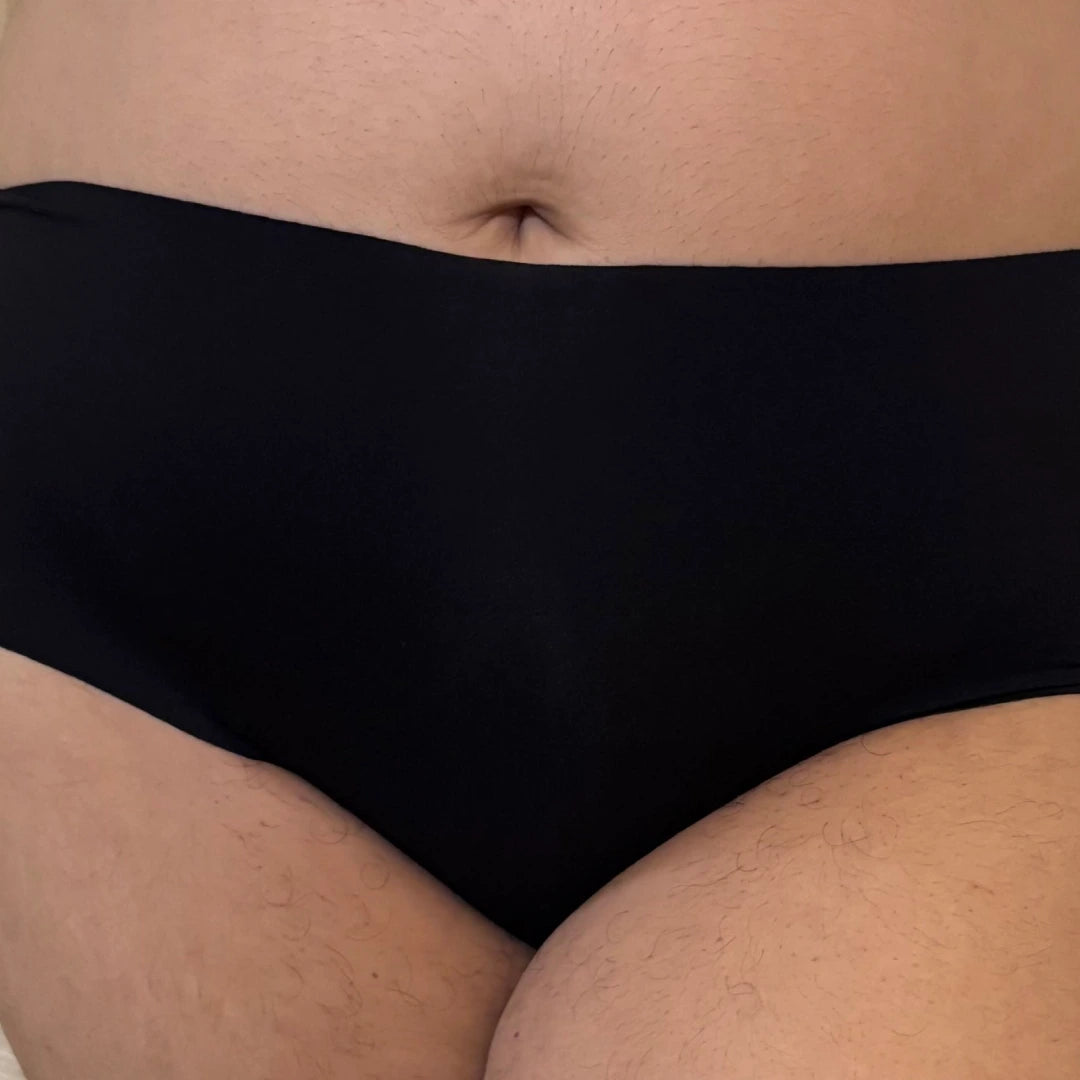 Asani_-_Black_Seamless_Panty_cutomr